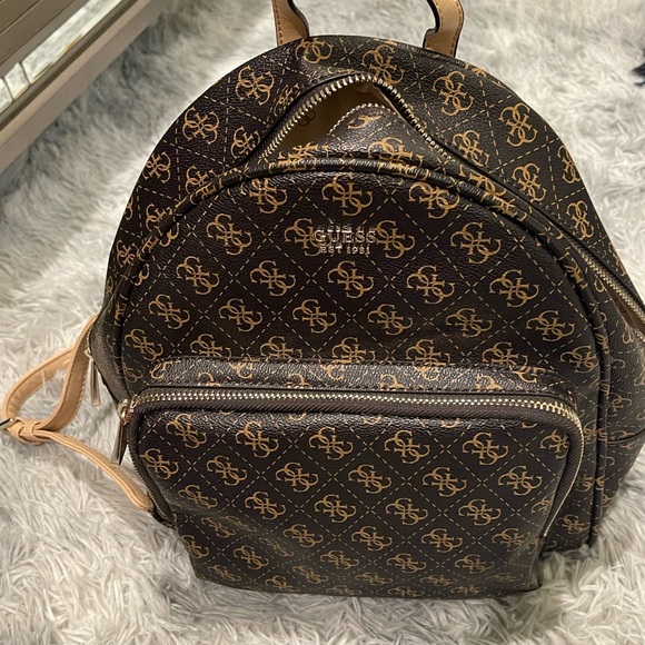 GUESS Rylan Backpack - Picture 3 of 4